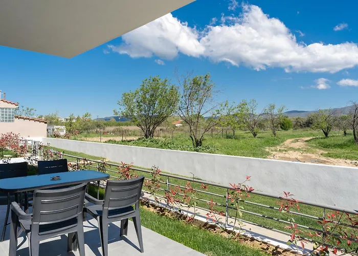 Iro Residential Complex * Ofrinion