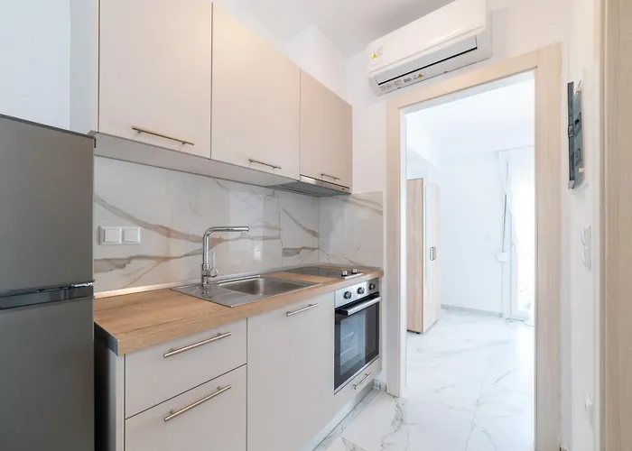 Iro Residential Complex * Ofrinion